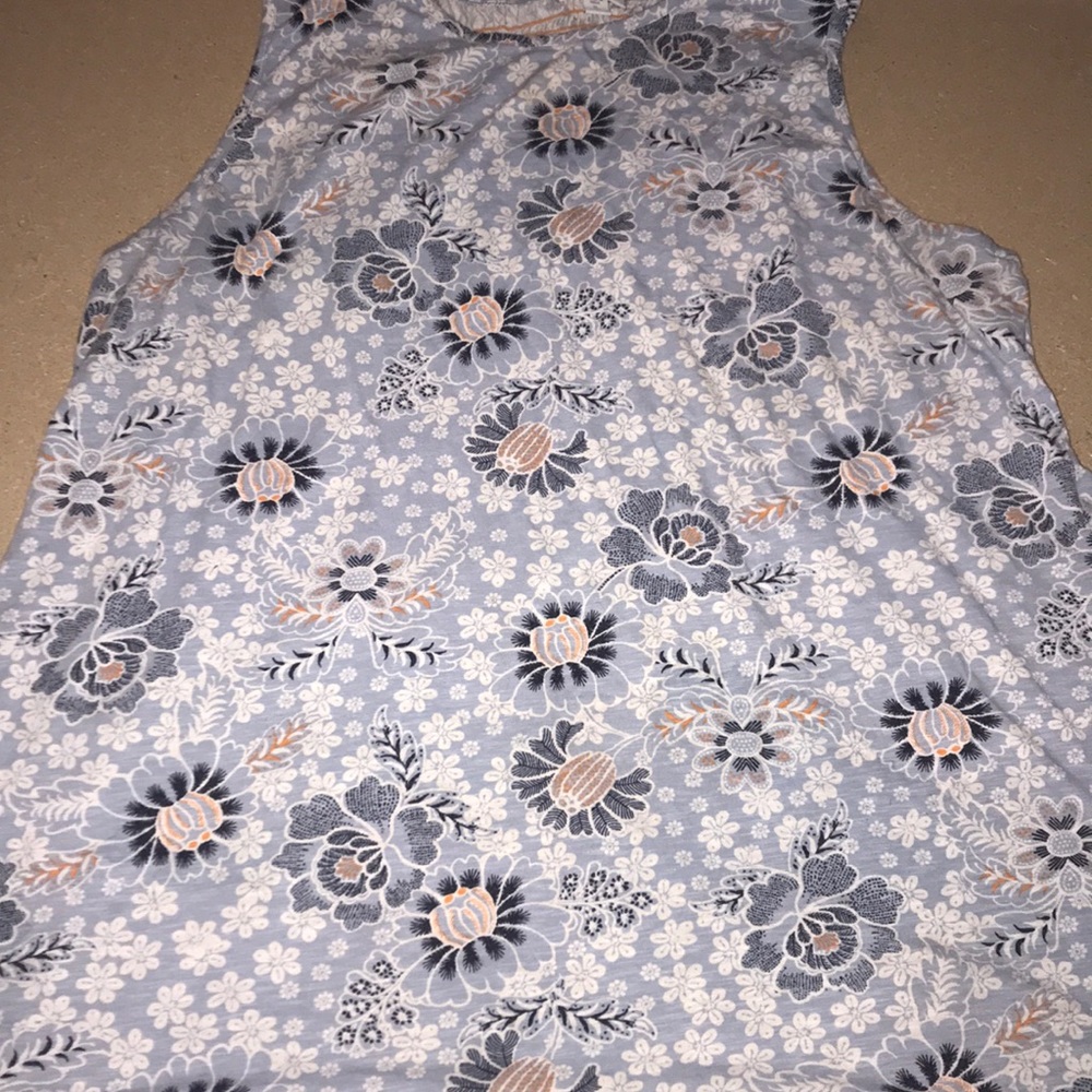 J hill light blue tank top